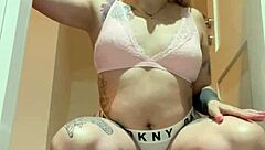 Alina Modelista Greets with Bold Sexy Charm