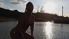 débora fantine dançando surtada na ilha, teasing with brazilian sexy moves