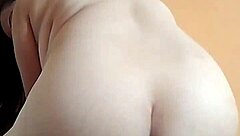 Pornstar Poosoo uses her favorite dildo toy