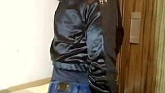 She provokes her followers and fans with sexy moves