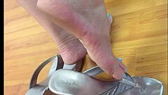 man, i’m obsessed with women’s sexy feet, ya know?