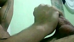 Watch This Gay Guy Get A Tasty Cumshot?