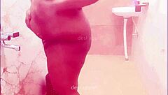 Bihar chubby lady takes a bath