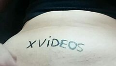 Miren Lo Que Encontré: Shaved Pussy Horny Hairless Babe Exposed