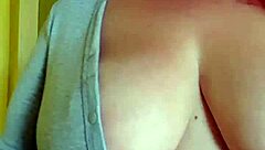 Heating up the vibe, wanna join us now?