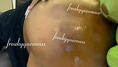 lesbians licking pussy in lingerie