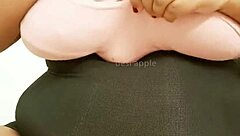 sexy indian college girl naked?