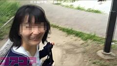 i pretended to be handsome and caught a huge tits girl for outdoor blowjob