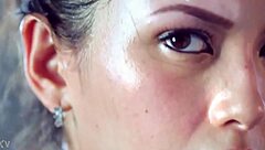 watching this asian korean video on youtube feels so relaxing 😊