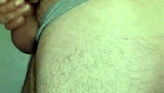 showing off my phat ass in public outdoor 😏