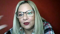 Tragicomic Sex Scenes That'll Make You Laugh And Horny 😏