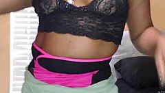 naejaye, why are you twerking and grinding your pussy like that?