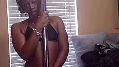 naejaye, why are you twerking and grinding your pussy like that?