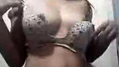 Watch this sexy Venezuelan Latina mature woman on webcam