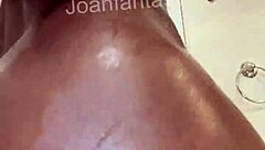 joanfantasy gets oiled up and plays with buttplug in her ass