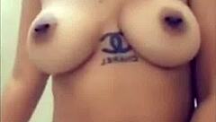 Mulata Paola Masturbates In The Bathtub And Cums All Over?