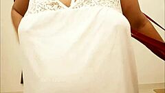 Madhypradesh Girl Flashes Her Big Sexy Boobs.