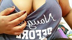 A sexy Indian maid shows off her boobs