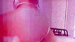 tirando a cueca e mostrando o pau enquanto me masturbo