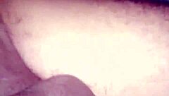 tirando a cueca e mostrando o pau enquanto me masturbo