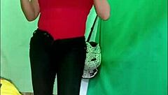 Office secretary hides her homemade porno side after work