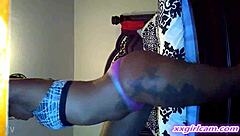 Just chilling with my ass on webcam