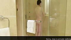 What’s behind this Japanese student's luxury hotel bath scene?