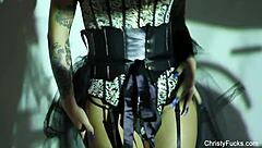 yo, have you seen christy mack as a pirate for halloween?