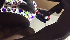 Creamy pussy gets filled on Xvideos Red.