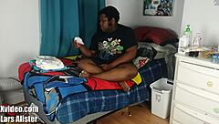 Ebony diaper wetting 😊