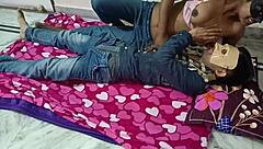 बस कुछ हॉट इंडियन एमेच्योर मस्ती कर रहे हैं!