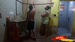 BBW Offers Ass to Bricklayer