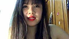 gái chơi bigo hở háng trong buổi livestream