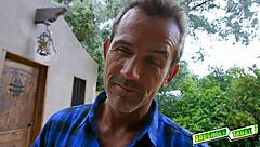 Rosalyn and Britney suck mature cock 😍