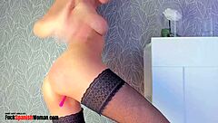 Perfect Girl's Ass Teases with Solo Play