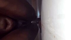 Hood Ebony Milfs Showing Off Big Asses in Texas Streets