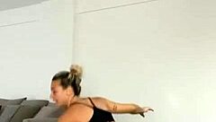 Hey, have you seen Sol Pérez's cameltoe yet?