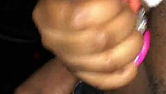 Hoe sucking big cock in blowjob