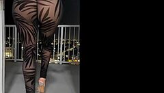 Cougar Richelle Ryan Lures Stud Home for Toy Play