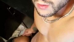 Plomero DESTAPA My Pipes with Wild Handjob Action