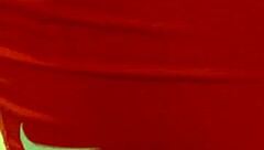 Look at this hot girl’s tight shorts hugging her nice ass in the market!