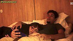 mirando una pelicula con mi hermanastra