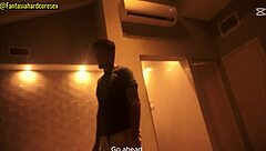 mirando una pelicula con mi hermanastra