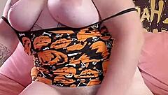 Wow! Dragon Dildo Drives Wild Pussy Orgasm Play!