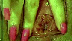 so close up on that pussy fingering and masturbation 😍