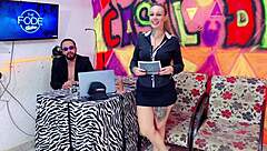 new exclusive frame with victoria carvalho