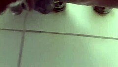 Pajeandome con Mi Consolador en la Ducha para Sexo Gay Anal