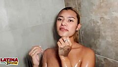 Latina teen with braces gets stretched at casting