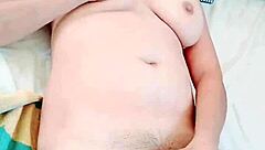 Petite Latina plays with huge dildo, cumming hard in homemade clip