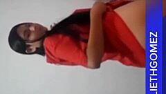 hey, yulieth gomez is teasing her hot body in lingerie, wanna peek? 😍